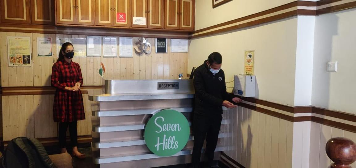 Seven Hills Shimla By Him Haults Hospitality Aparthotel Buitenkant foto